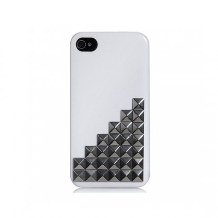 Carcasa iphone 4 4s estilo tachas plateadas